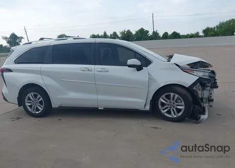 2022 Toyota Sienna Limited z USA, uszkodzony, nr VIN 5TDZRKEC5NS077589